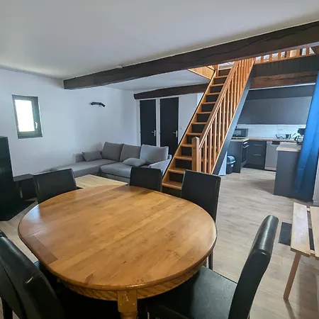 La Fermette Du Marais 펜션 뤼