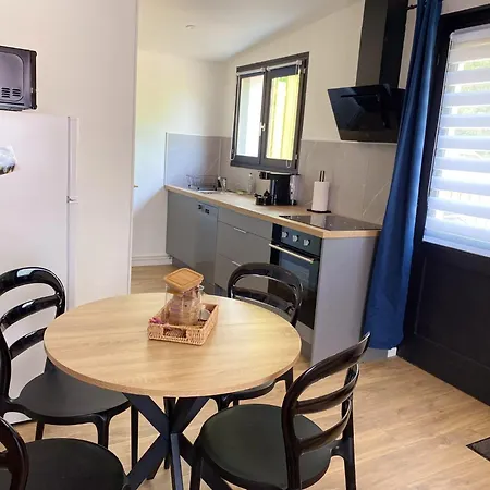 La Fermette Du Marais 뤼